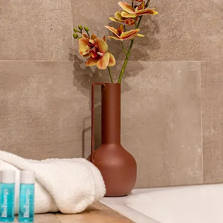 Iflat Comfortable & Spacious Dolce Retreat