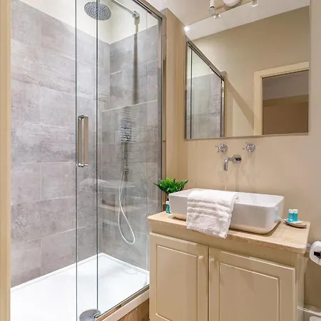 Iflat Comfortable & Spacious Dolce Retreat * روما