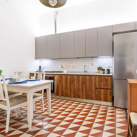 Iflat Comfortable & Spacious Dolce Retreat