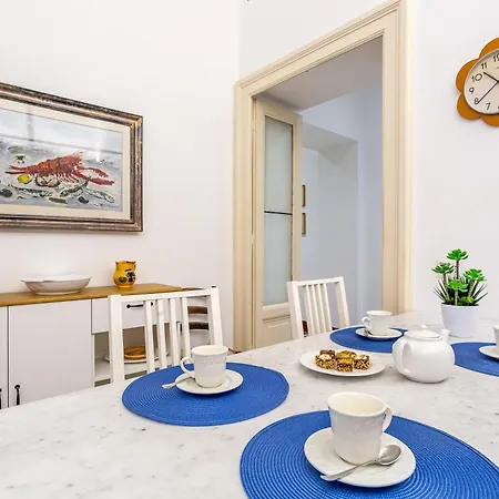 Iflat Comfortable & Spacious Dolce Retreat *